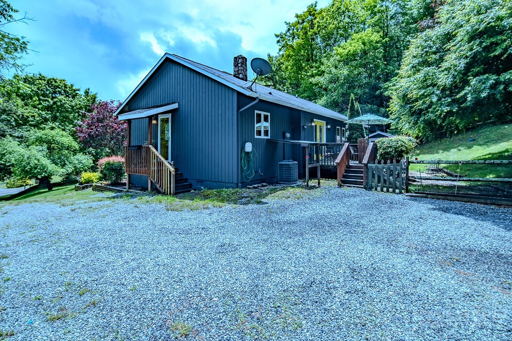 2206 George Hayes Road Boone, NC 28607 - Photo 28 of 31