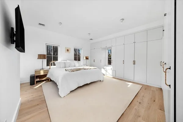 $10,000 | 86 Atlantic Avenue, Cohasset, MA 02025