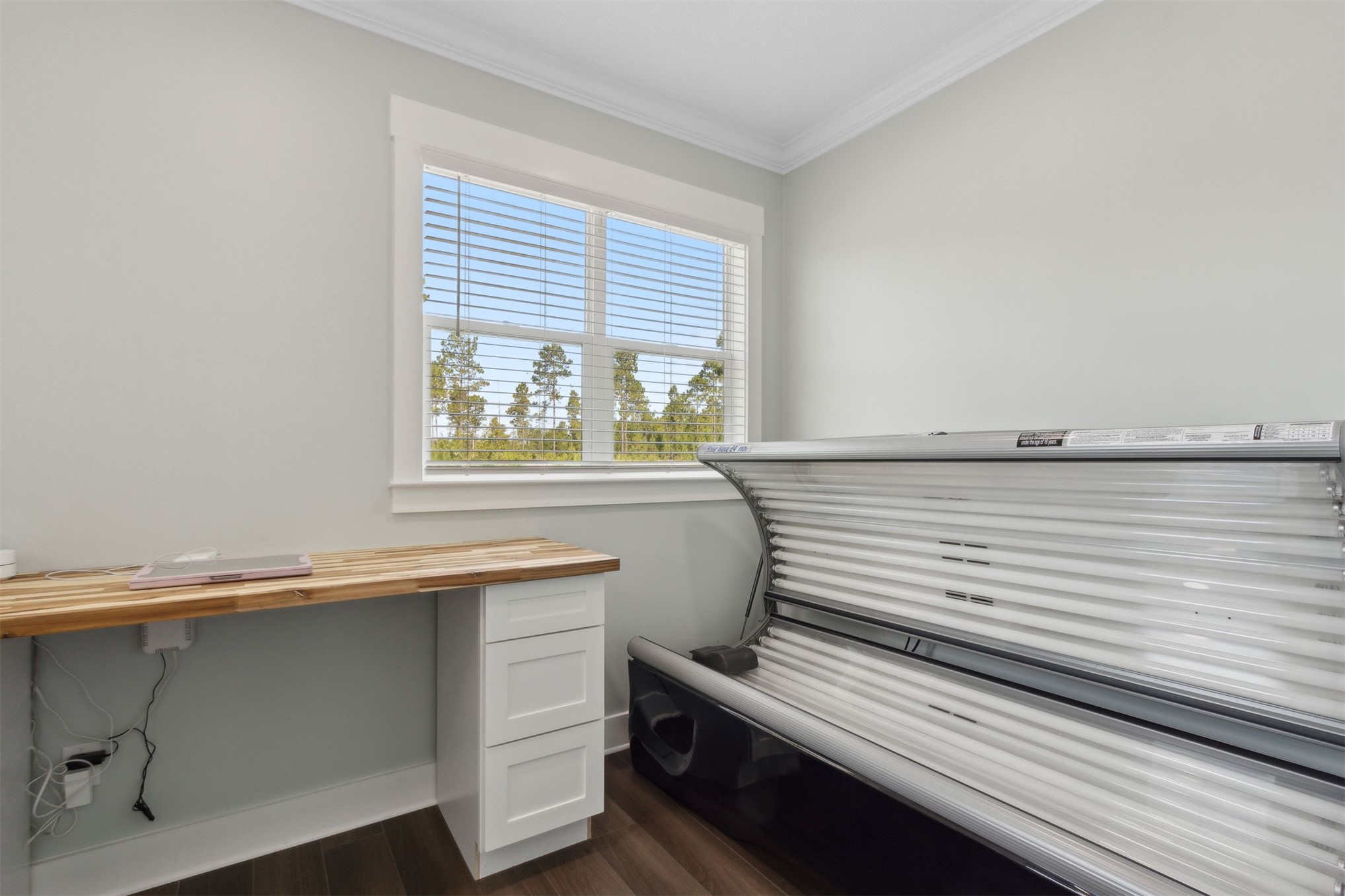 15550 County Road 108 Hilliard, FL 32046 - Photo 30 of 64 a view of a room with wooden floor and window