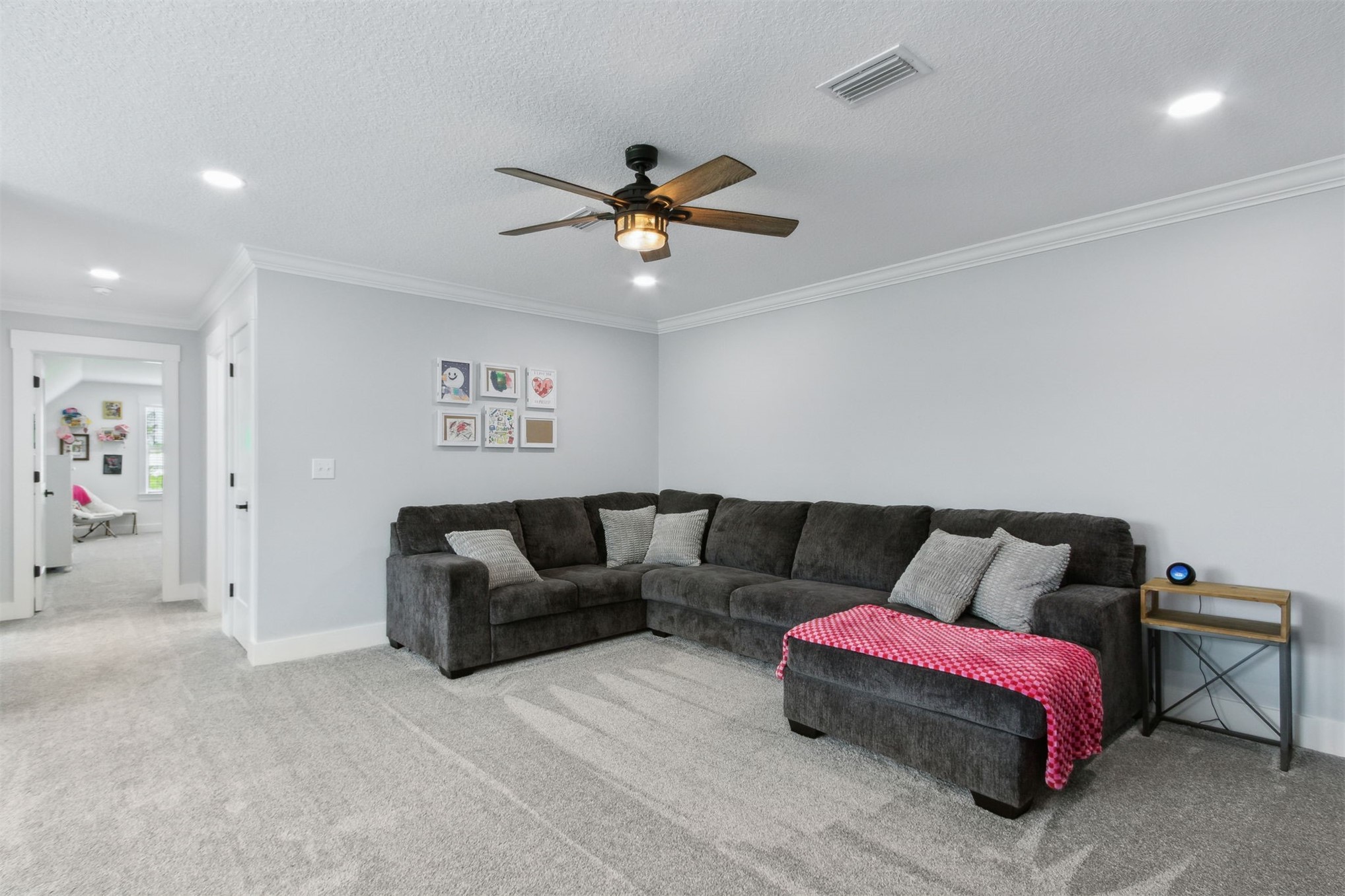15550 County Road 108 Hilliard, FL 32046 - Photo 47 of 64 a living room with furniture