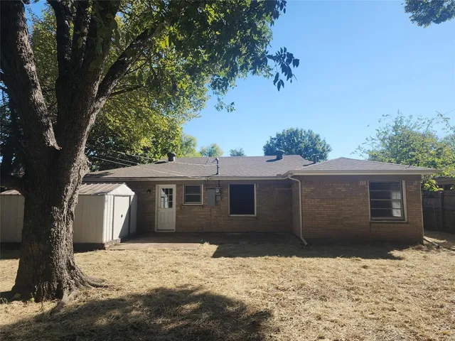 $2,050 | 532 South Judd Street, White Settlement, TX 76108