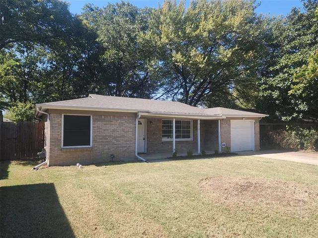 $2,050 | 532 South Judd Street, White Settlement, TX 76108