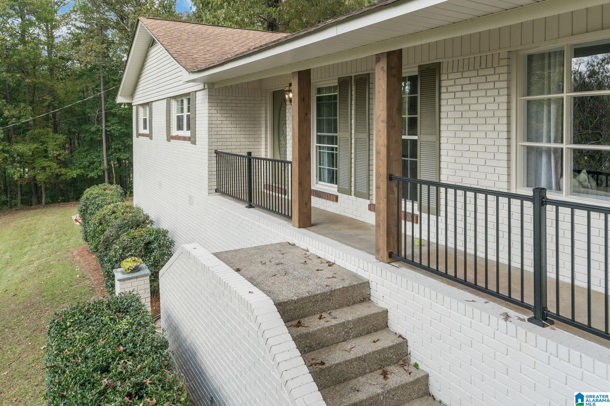 905 Old Grants Mill Road Birmingham, AL 35210 - Photo 2 of 57