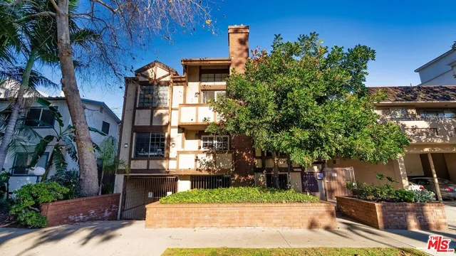 $4,250,000 | 1532 Granville Avenue, Los Angeles, CA 90025