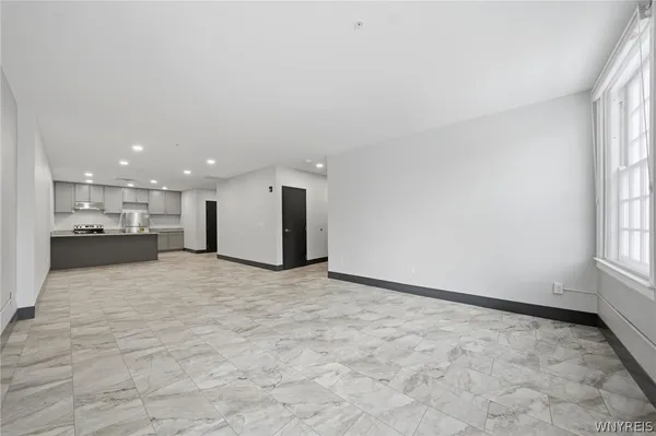 $1,950 | 40 North Street, Unit 306, Buffalo, NY 14202