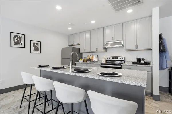$1,950 | 40 North Street, Unit 306, Buffalo, NY 14202
