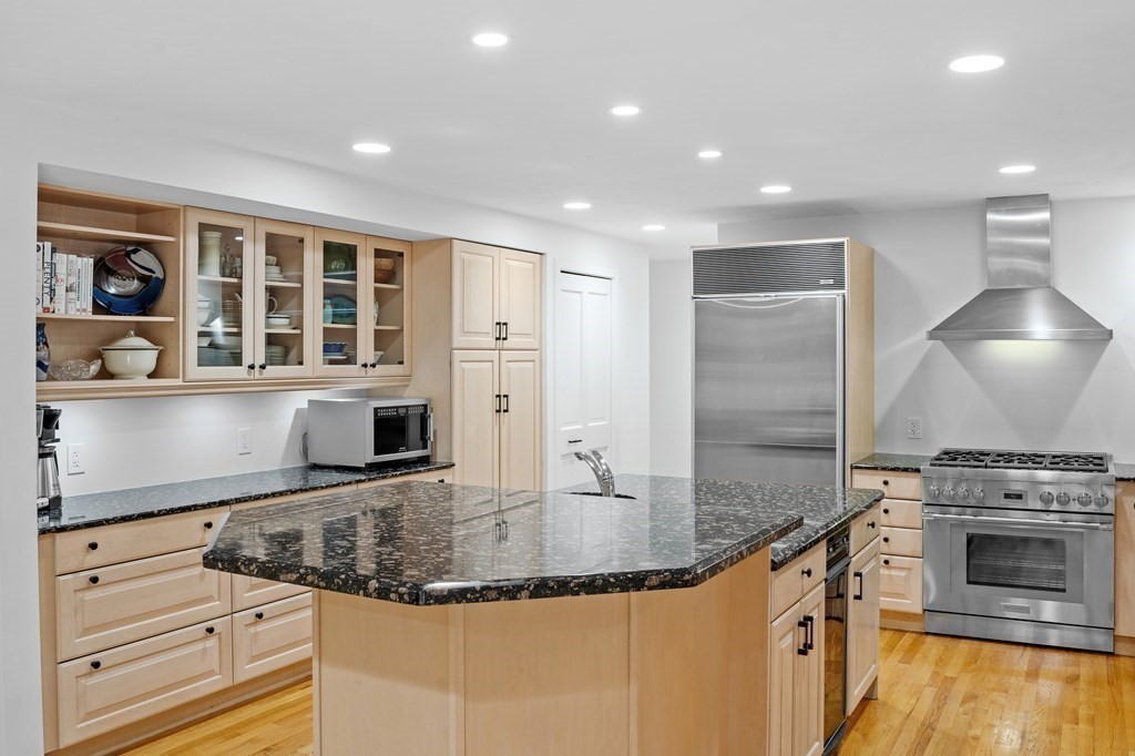 6 Breezy Point Road Acton, MA 01720 - Photo 14 of 42