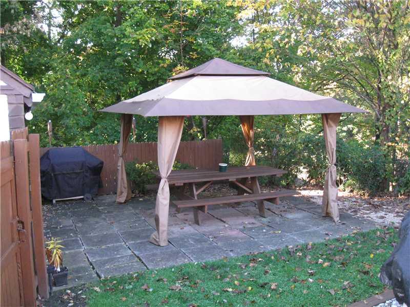 1115 Stanford Road Brighton Heights, PA 15212 - Photo 23 of 24 Patio/Deck.