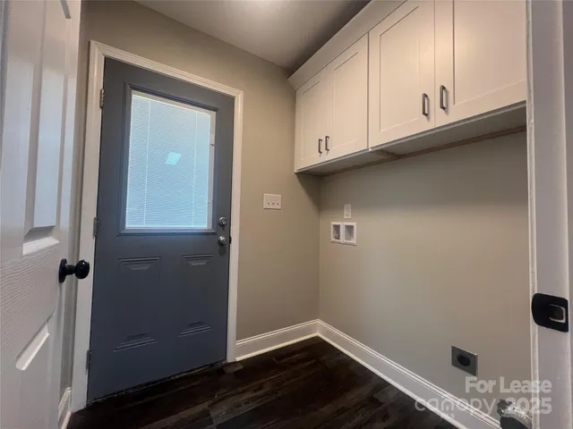 $1,575 | 2775 South US 321 Highway, Newton, NC 28658