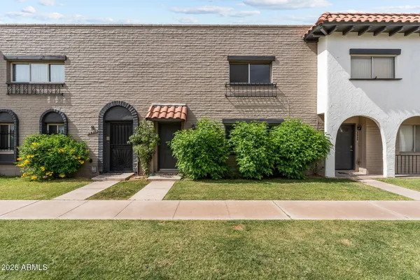 $414,000 | 2933 East Fairmount Avenue, Phoenix, AZ 85016