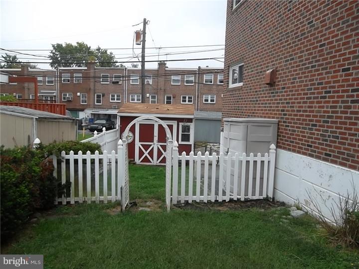 1925 Carter Road Folcroft, PA 19032 - Photo 5 of 25 a view of a house with backyard