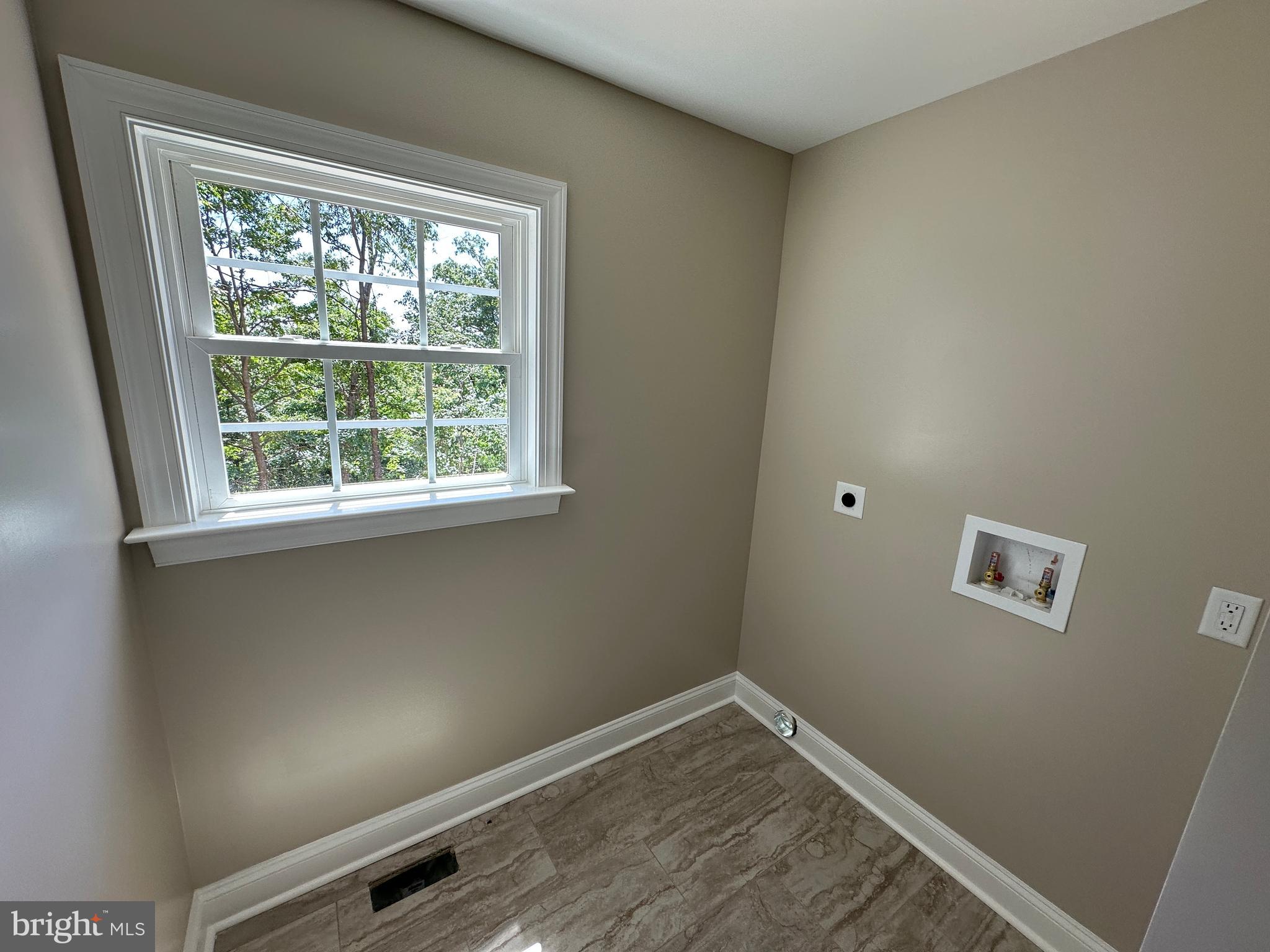 211 Inca Trail Winchester, VA 22602 - Photo 14 of 35