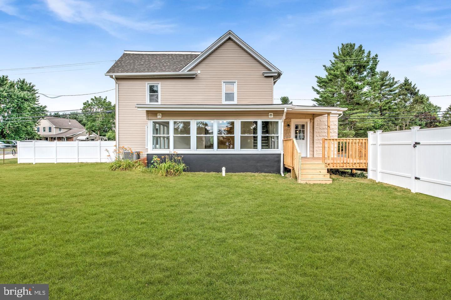 419 Radix Road Williamstown, NJ 08094 - Photo 25 of 29 Large Back Yard