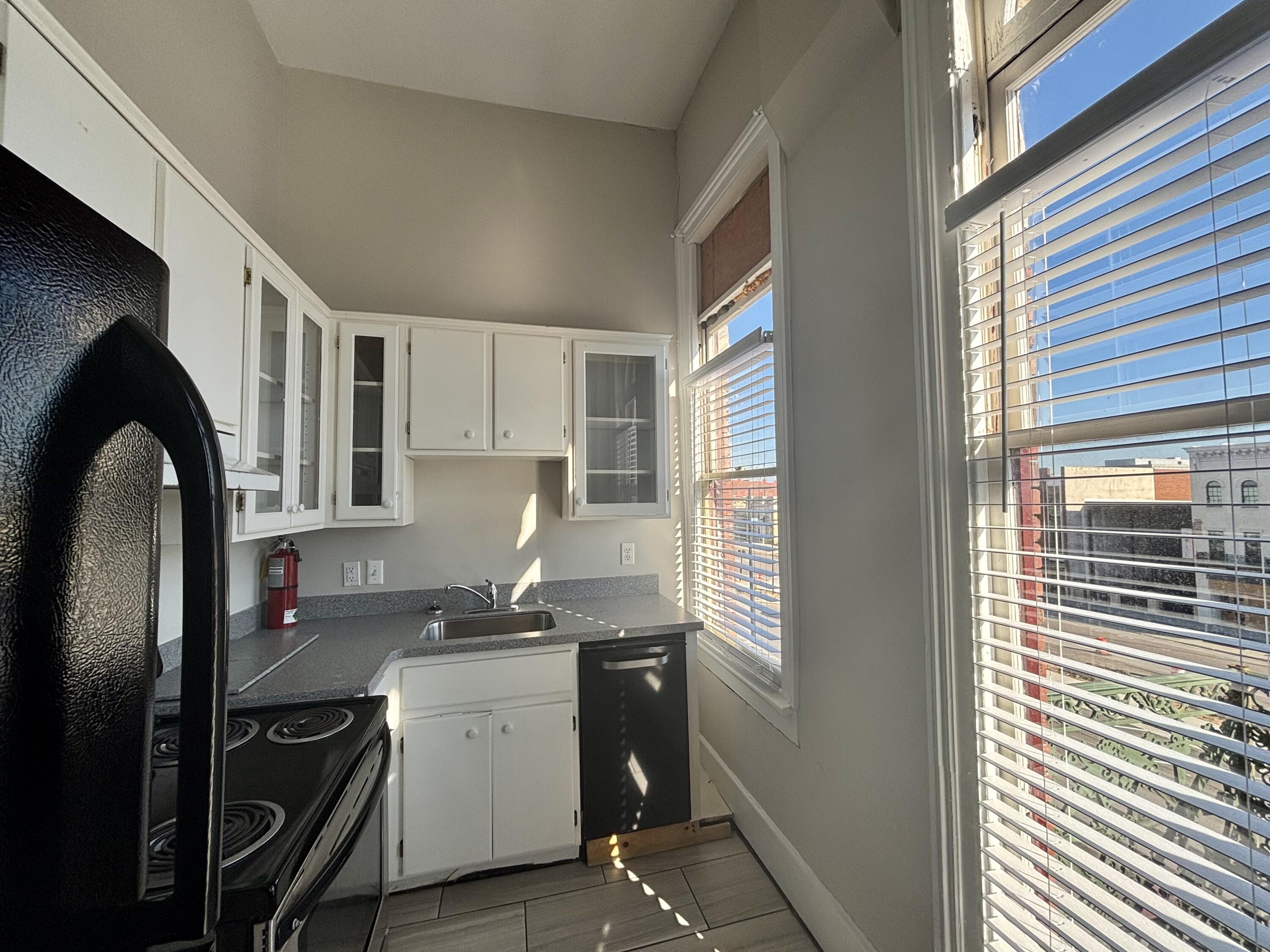 1030 Broad Street, Unit D Augusta, GA 30901 - Photo 3 of 7 IMG_1719