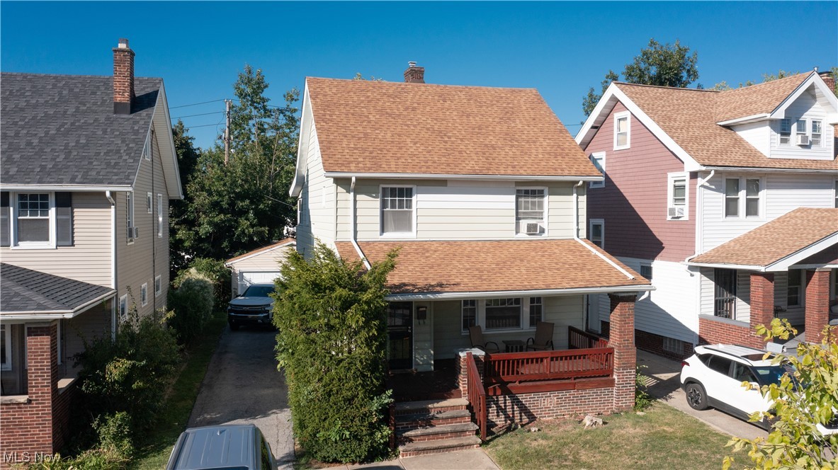 3257 Cedarbrook Road Cleveland, OH 44118 - Photo 1 of 16 Gallery Image 1