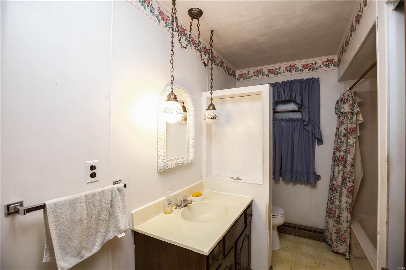 273 Jungermann Road St. Peters, MO 63376 - Photo 21 of 35
