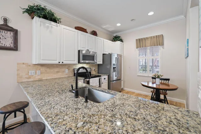 $669,000 | 238 Poinciana Drive, Jupiter, FL 33458