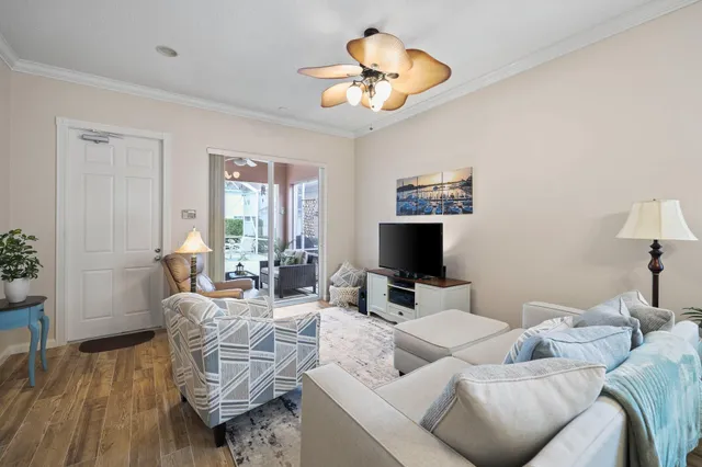 $669,000 | 238 Poinciana Drive, Jupiter, FL 33458