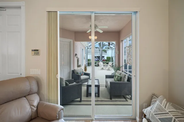 $669,000 | 238 Poinciana Drive, Jupiter, FL 33458