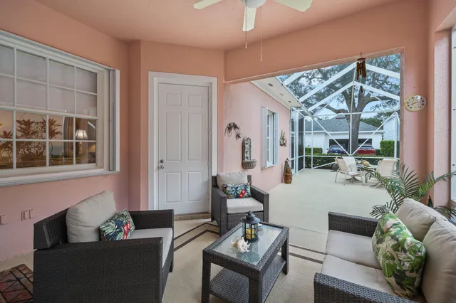 $669,000 | 238 Poinciana Drive, Jupiter, FL 33458