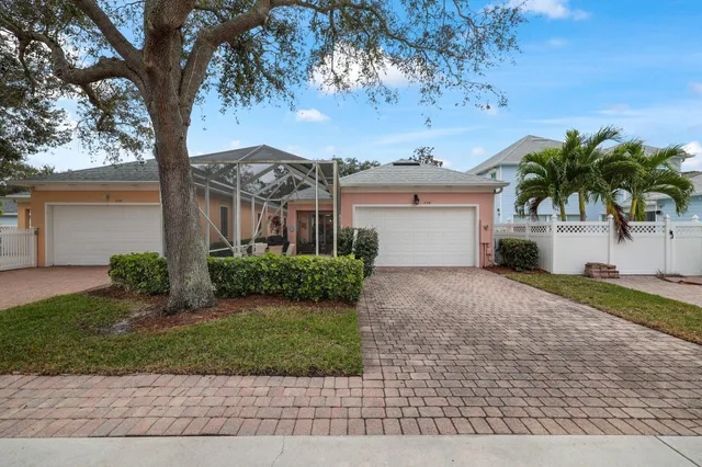 $669,000 | 238 Poinciana Drive, Jupiter, FL 33458