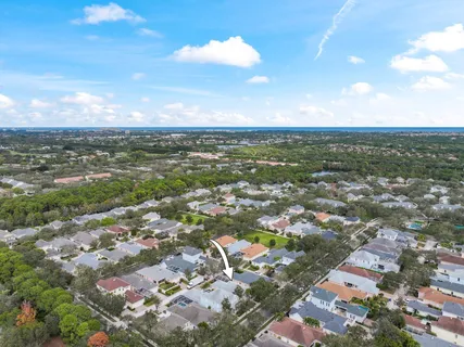 $669,000 | 238 Poinciana Drive, Jupiter, FL 33458