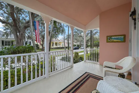 $669,000 | 238 Poinciana Drive, Jupiter, FL 33458