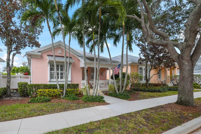 $669,000 | 238 Poinciana Drive, Jupiter, FL 33458