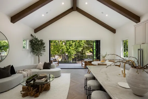 $29,995 | 160 Waverley Street, Palo Alto, CA 94301