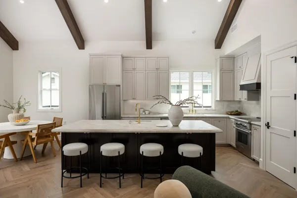 $29,995 | 160 Waverley Street, Palo Alto, CA 94301