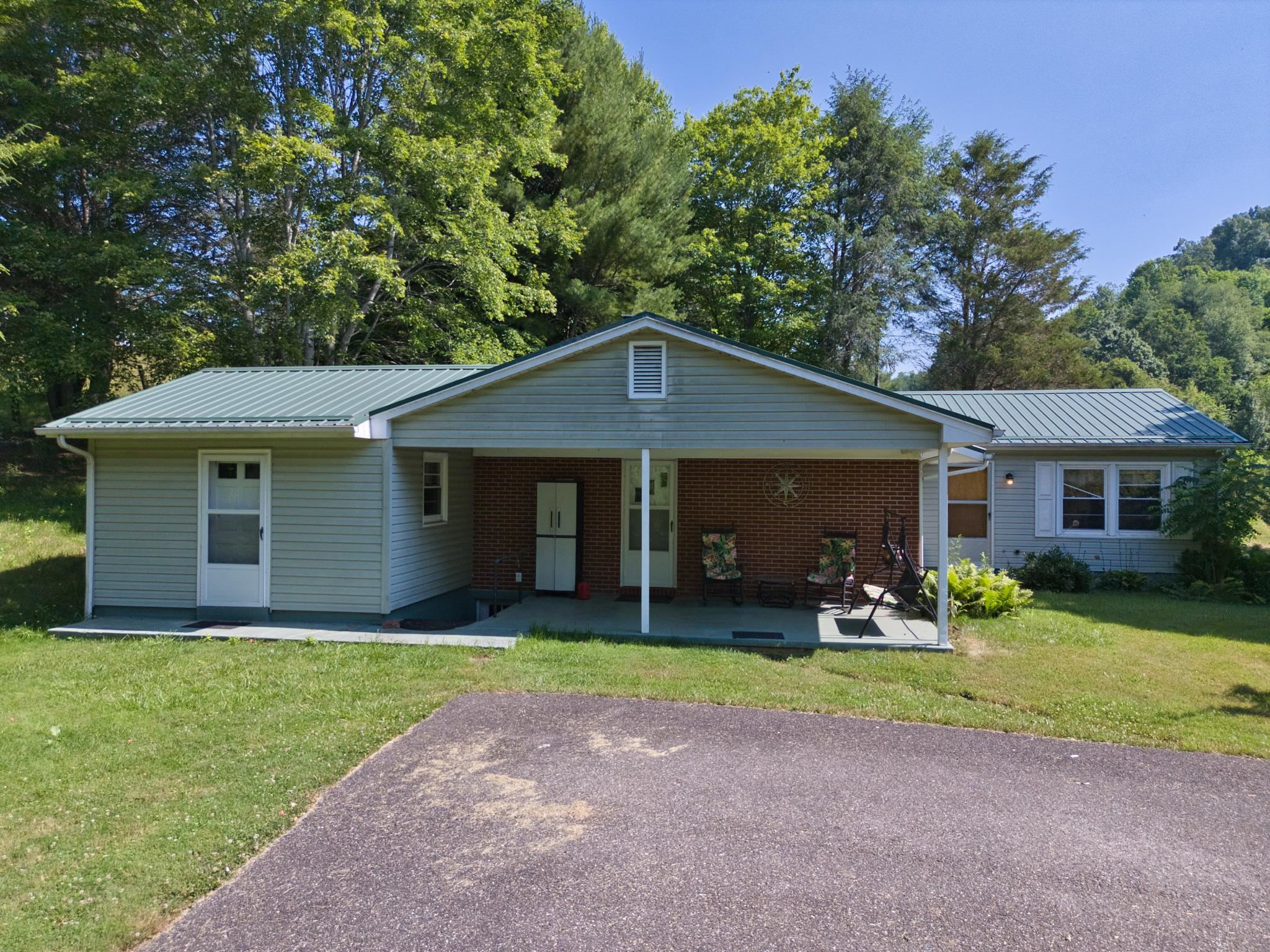 3456 Dugspur Road Dugspur, VA 24325 - Photo 1 of 58 Gallery Image 1