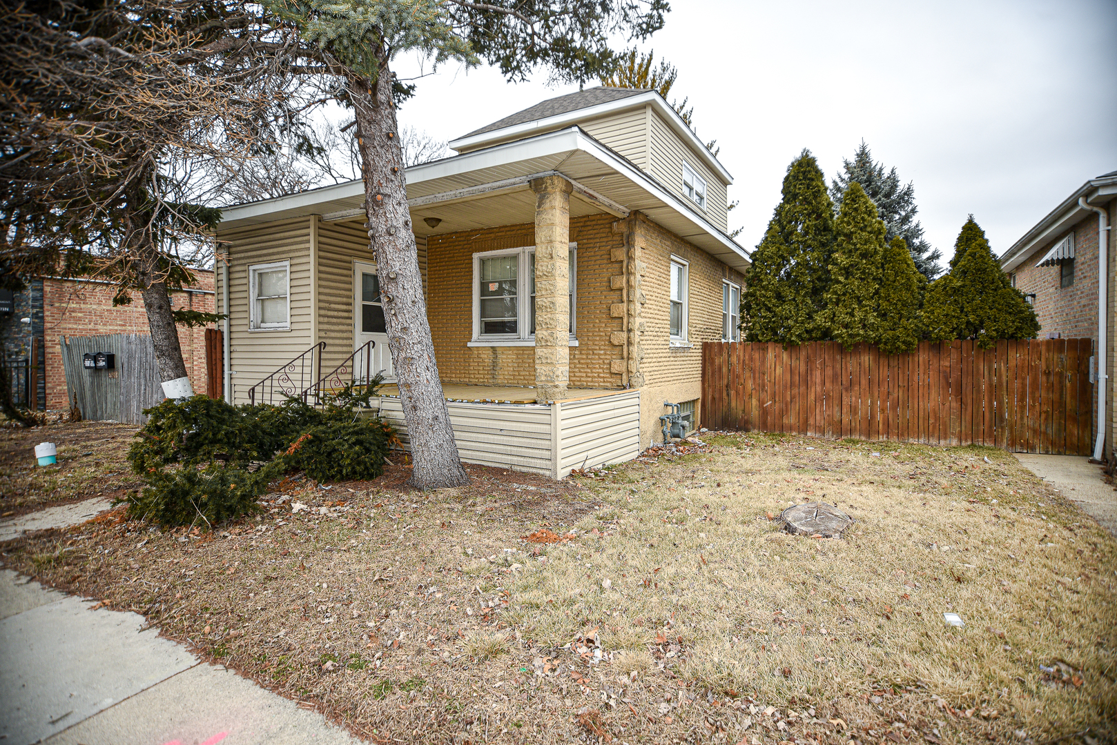 7316 39th Street Lyons, IL 60534 - Photo 1 of 24