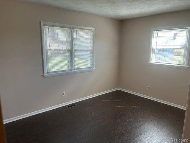 8233 West Iosco Road Fowlerville, MI 48836 - Photo 9 of 16