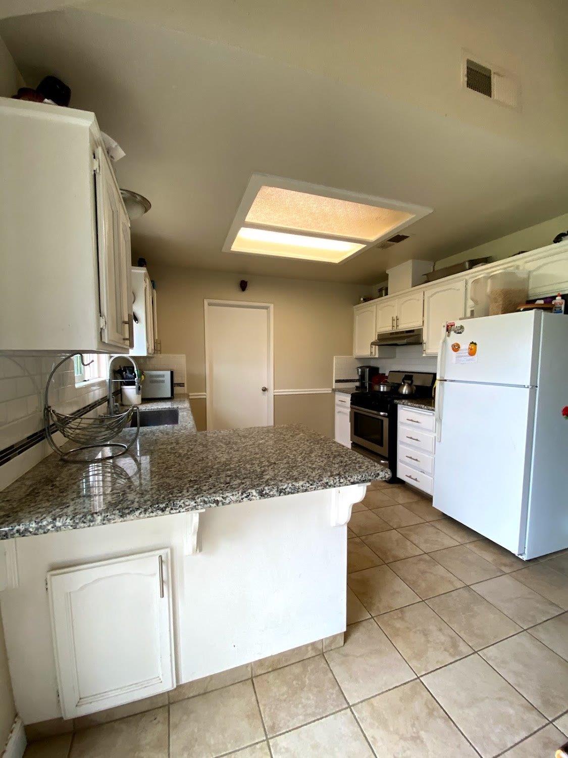 20606 Del Mar Road Madera, CA 93638 - Photo 3 of 19 Gallery Image 3