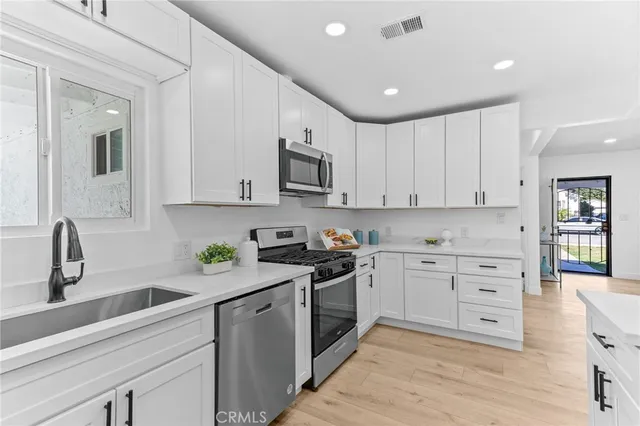 $788,000 | 268 West Willow Street, Pomona, CA 91768