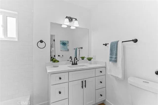 $788,000 | 268 West Willow Street, Pomona, CA 91768