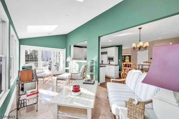 $1,100,000 | 24 Vista Drive, Flanders, NJ 07836