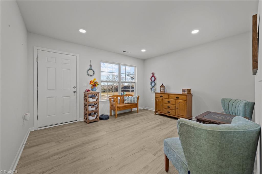 368 Brann Road Browns Summit, NC 27214 - Photo 4 of 31 Gallery Image 4