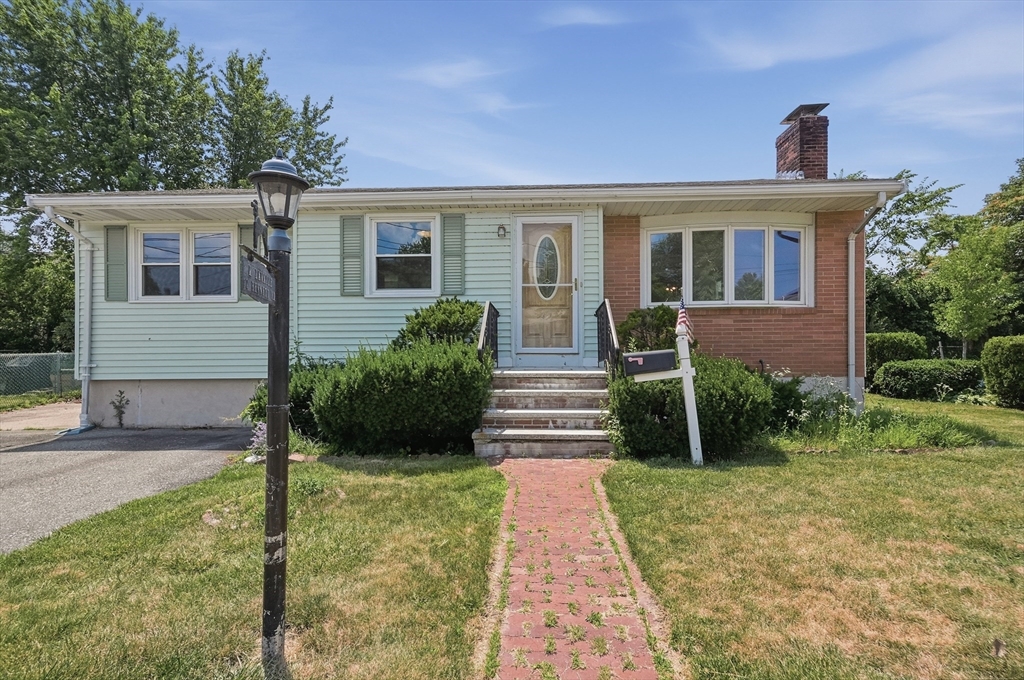 12 Bennett Road Watertown, MA 02472 - Photo 1 of 15