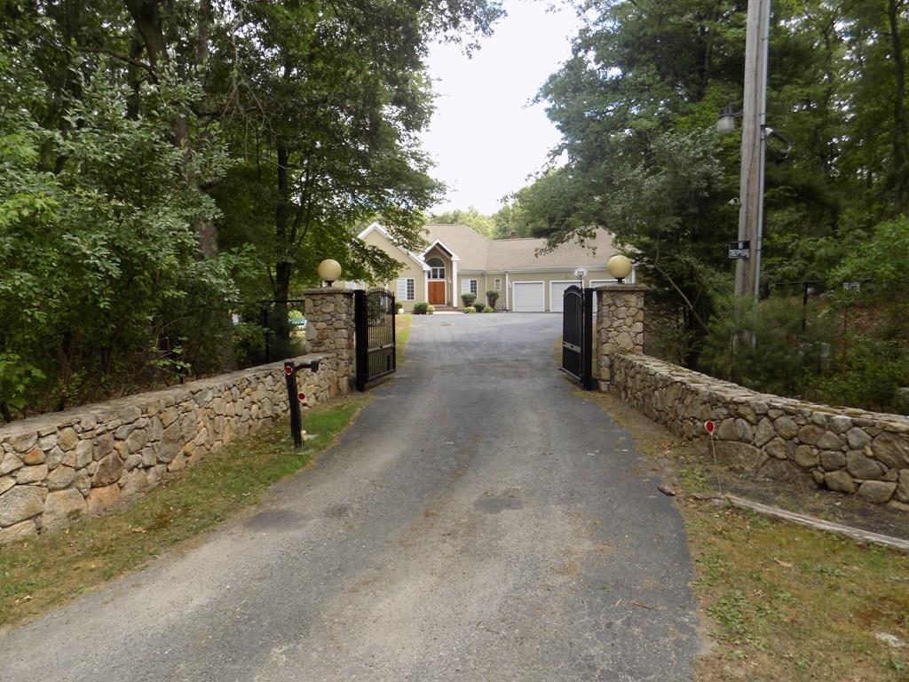 676 State Road Westport, MA 02790 - Photo 3 of 42 Gallery Image 3