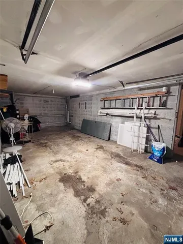 $699,900 | 81 Lakeshore Drive, Prospect Park, NJ 07508