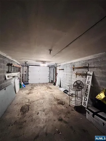 $699,900 | 81 Lakeshore Drive, Prospect Park, NJ 07508