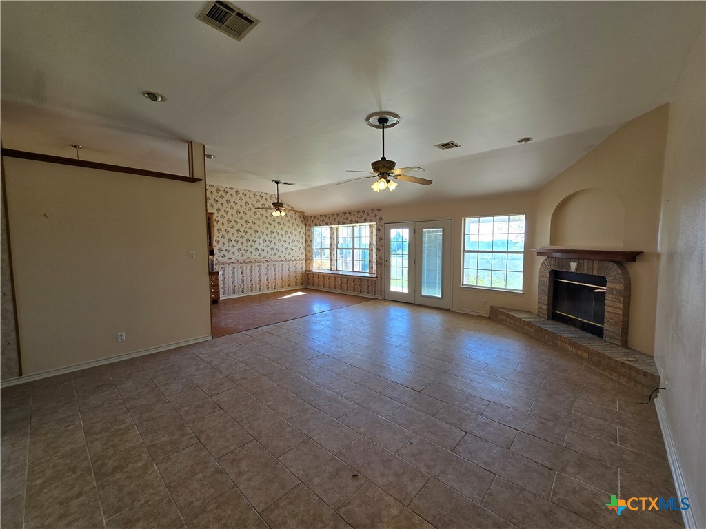 2633 Bottoms East Road Troy, TX 76579 - Photo 4 of 22