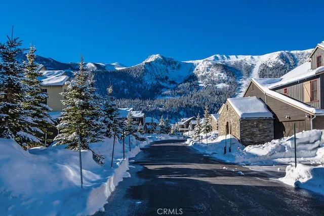 $1,095,990 | 1157 Pyramid Peak Drive, Mammoth Lakes, CA 93546