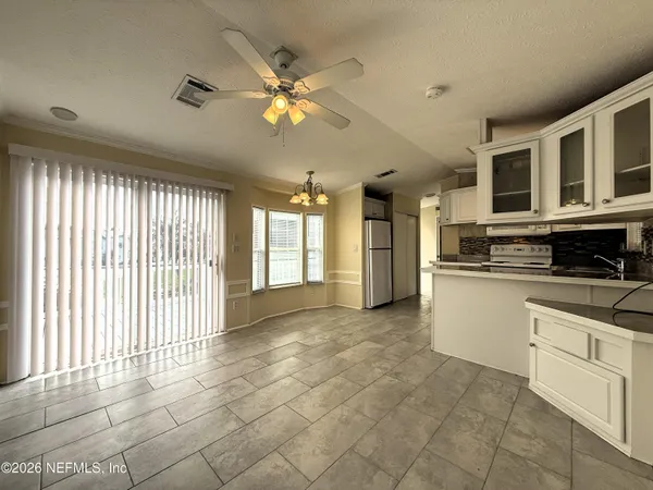 $1,250 | 4825 A1A South, Unit 38, St. Augustine, FL 32080