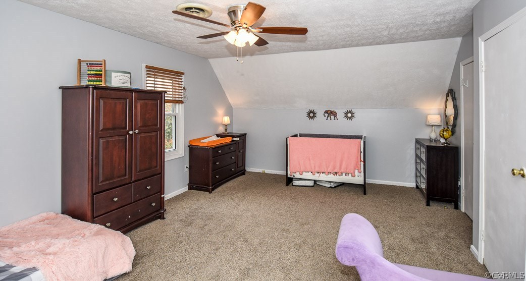 2612 Colgrave Road Midlothian, VA 23112 - Photo 24 of 33 a living room with furniture