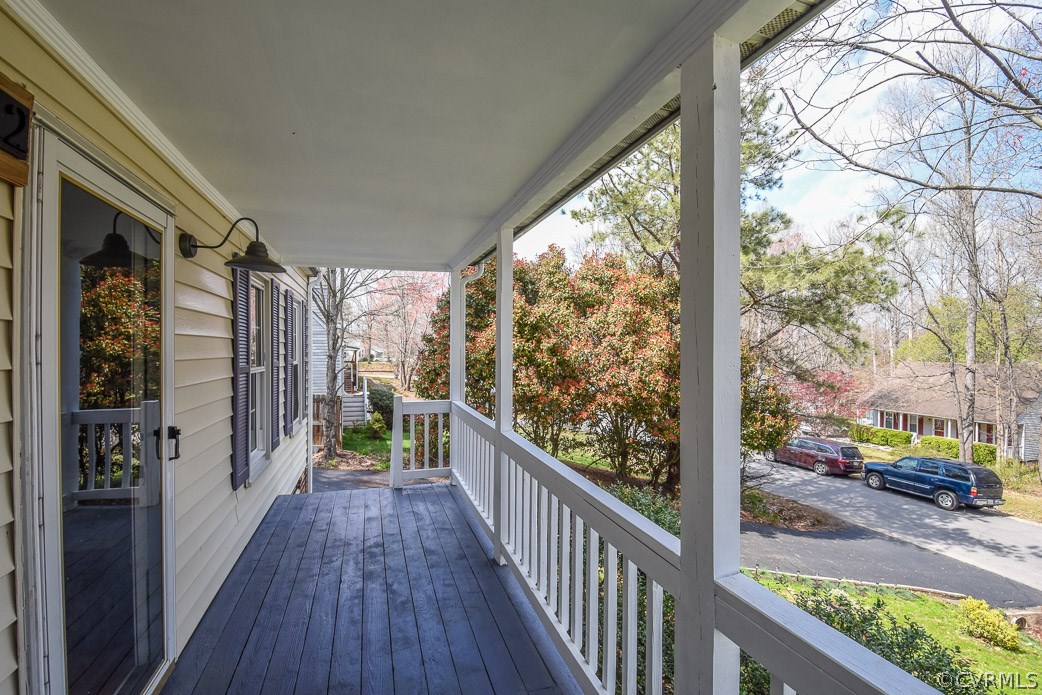 2612 Colgrave Road Midlothian, VA 23112 - Photo 8 of 33 a view of a balcony