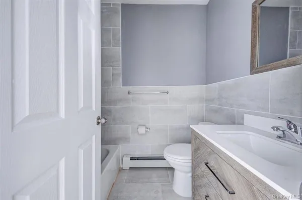 $1,725 | 93 South Lander Street, Unit 2, Newburgh, NY 12550