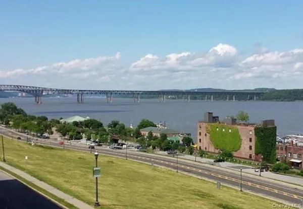 $1,725 | 93 South Lander Street, Unit 2, Newburgh, NY 12550