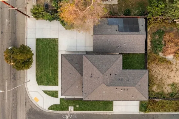 $1,749,000 | 17852 Saticoy Street, Reseda, CA 91335